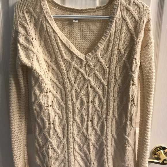 2 American Eagles Sweaters - Picture 4 of 5